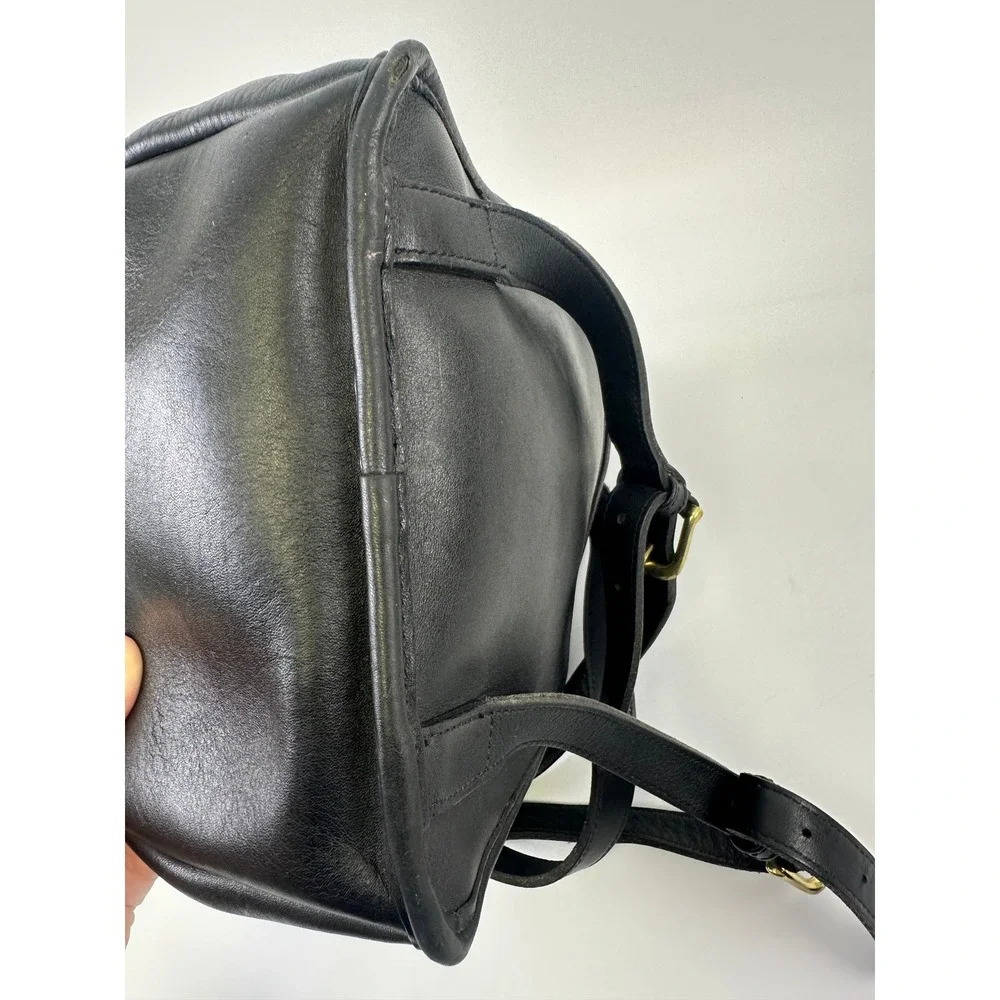 Coach Vintage Leather Mini Backpack 9960 Black Turnlock Flap Buckles Small 90s